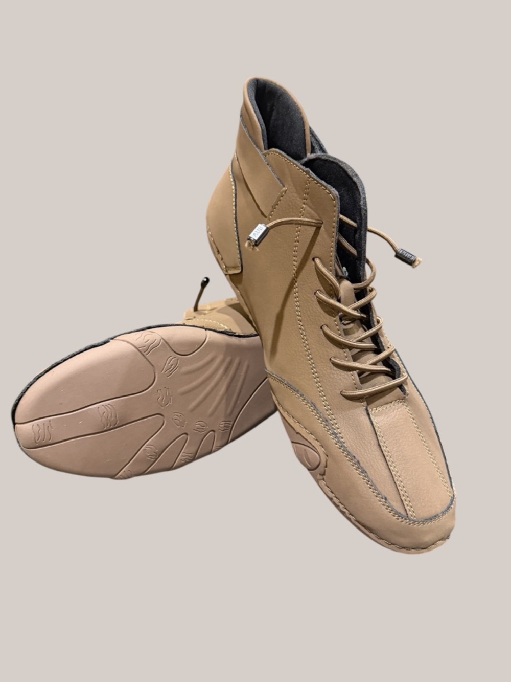 Men's Tan Chukka Boots — Lace-Up Casual Comfort